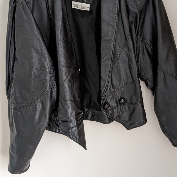 Vintage leather jacket from 1988 originally bought  leather ranch in Calgary - Picture 6 of 6